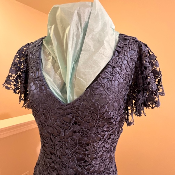 Theia, size 4, navy, maxi lace dress - Picture 2 of 5